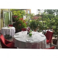 Manuels  Restaurant