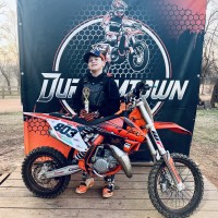Easton Hammond 