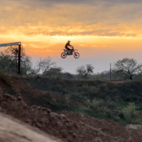 Elliott  Marthers